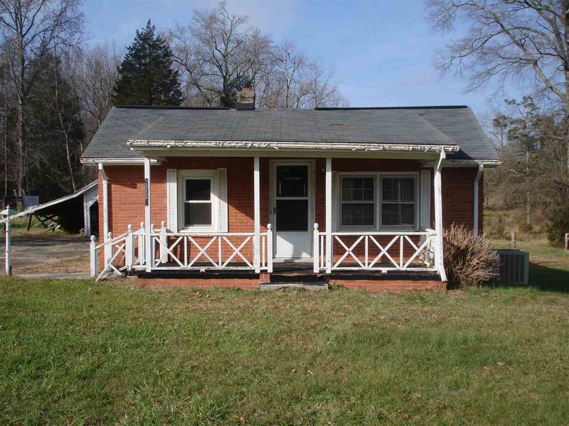 2772 Nc 49 Hw N, Burlington, NC 27217