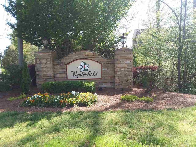 2772 Wyntercrest Ln, Durham, NC 27713