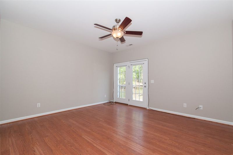 2777 Wyntercrest Ln, Durham, NC 27713