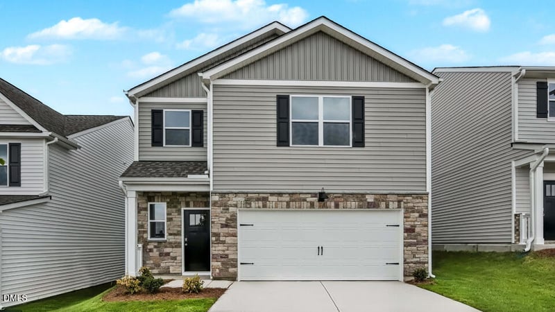 278 Chapel St, Fuquay Varina, NC 27526