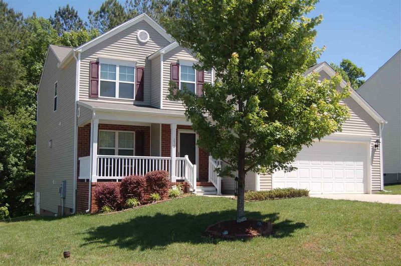 278 Farrington Dr, Clayton, NC 27520