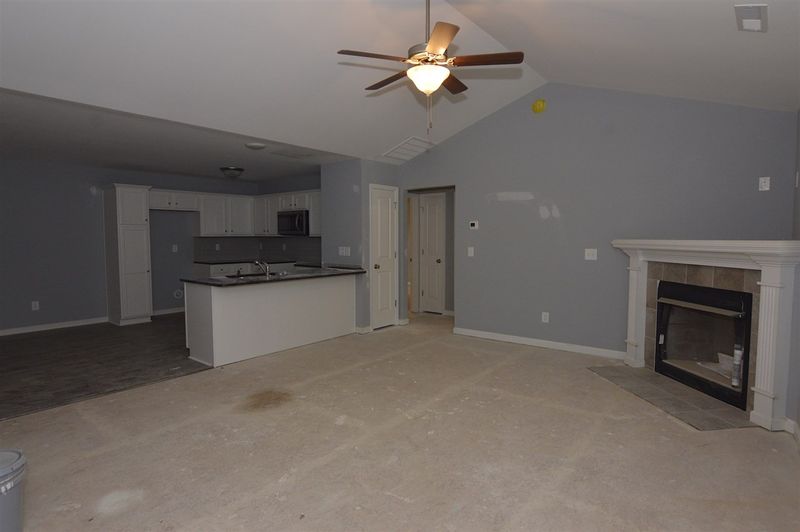 278 Highcroft Cir, Benson, NC 27504