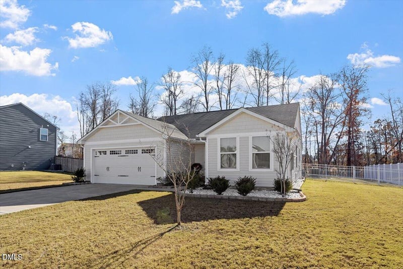 278 Hunting Wood Dr, Angier, NC 27501