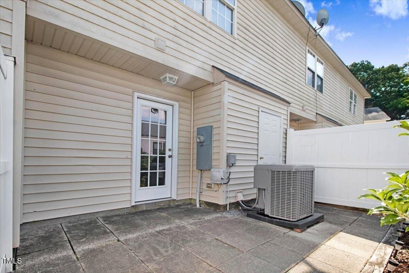 278 Raleigh St, Angier, NC 27501