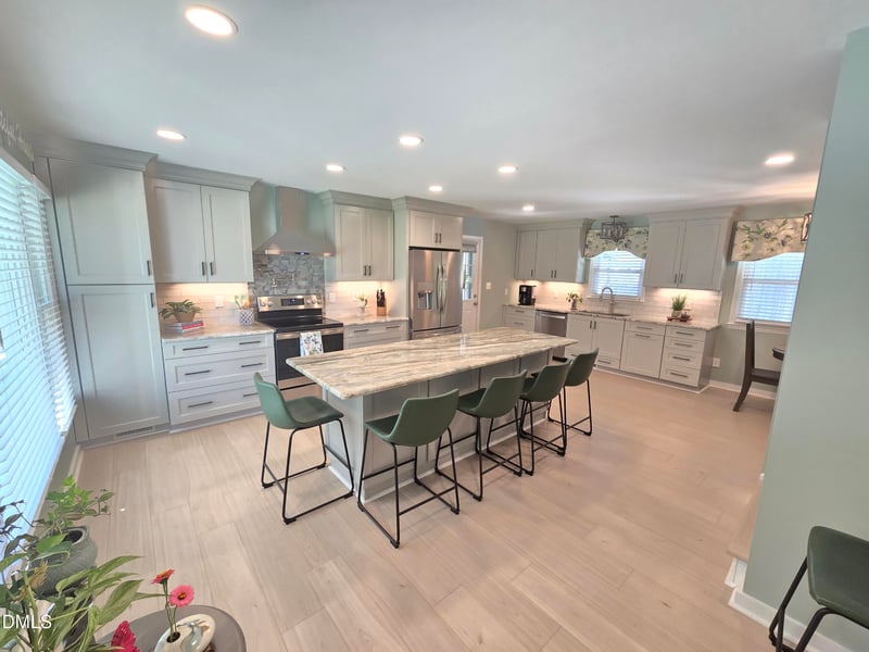 278 Steelecrest Rd, Graham, NC 27253