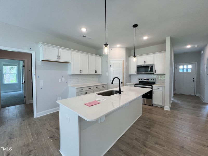 279 E Clydes Point Way, Wendell, NC 27591
