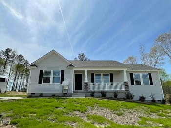 279 Constellation Ct, Benson, NC 27504