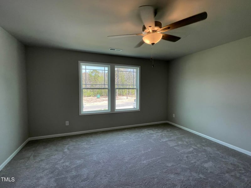 279 Constellation Ct, Benson, NC 27504