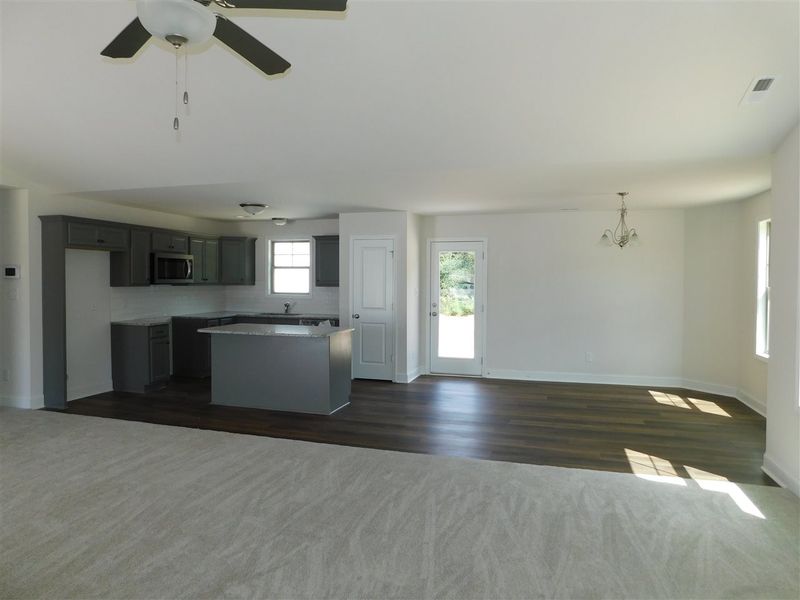 279 Hunter Fox Trl, Angier, NC 27501