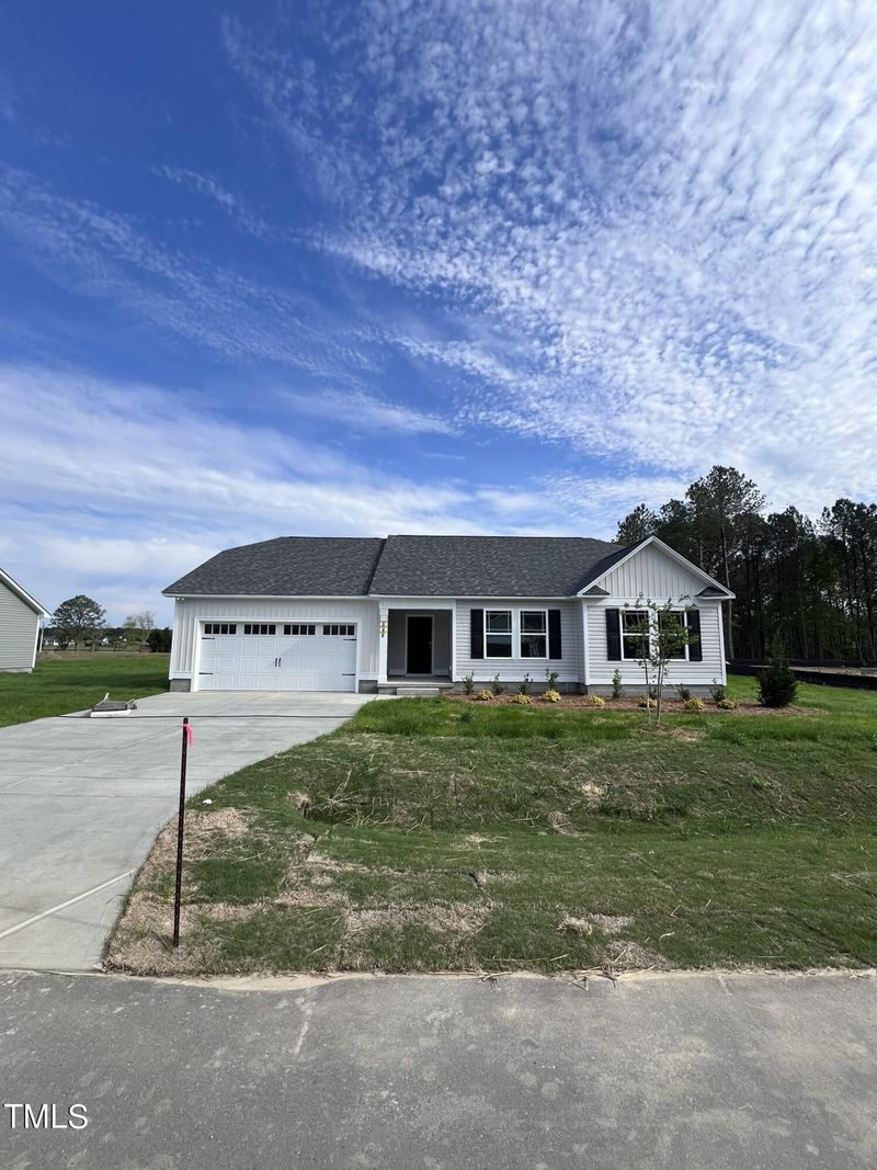 279 Lotus Ave, Smithfield, NC 27577