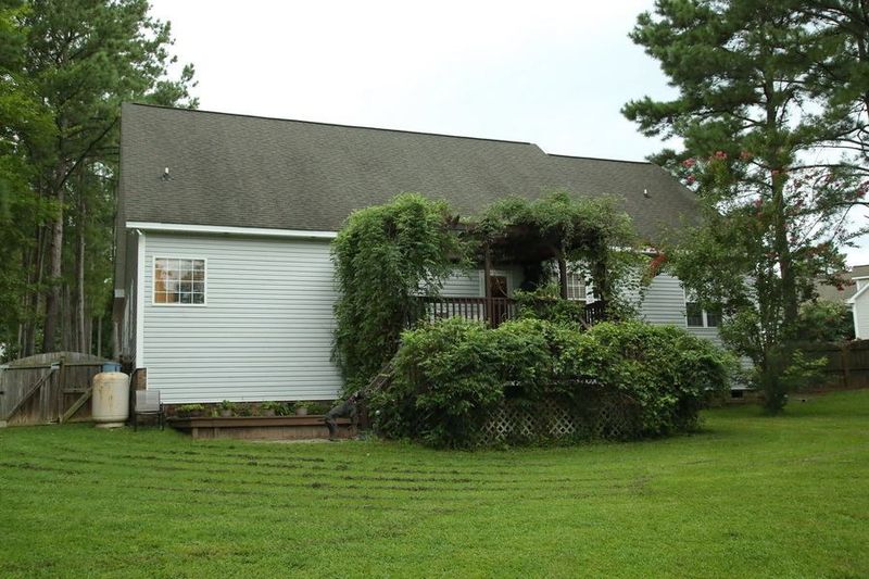 279 W Thicket Dr, Angier, NC 27501