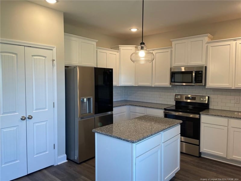 2798 John Hall Rd, Fayetteville, NC 28312