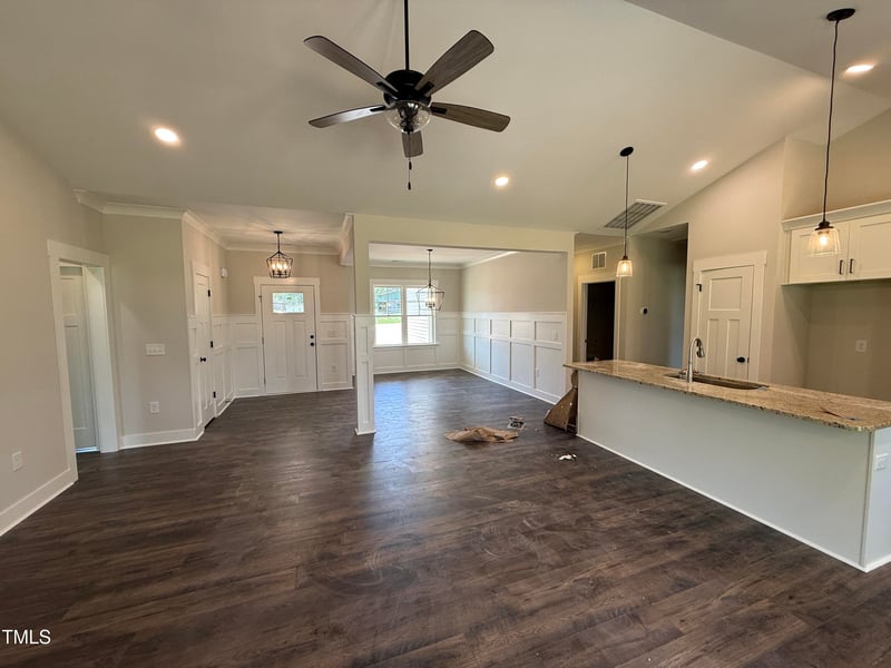 28 Bailey Boykin Rd, Selma, NC 27576