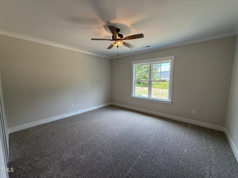 28 Bailey Boykin Rd, Selma, NC 27576