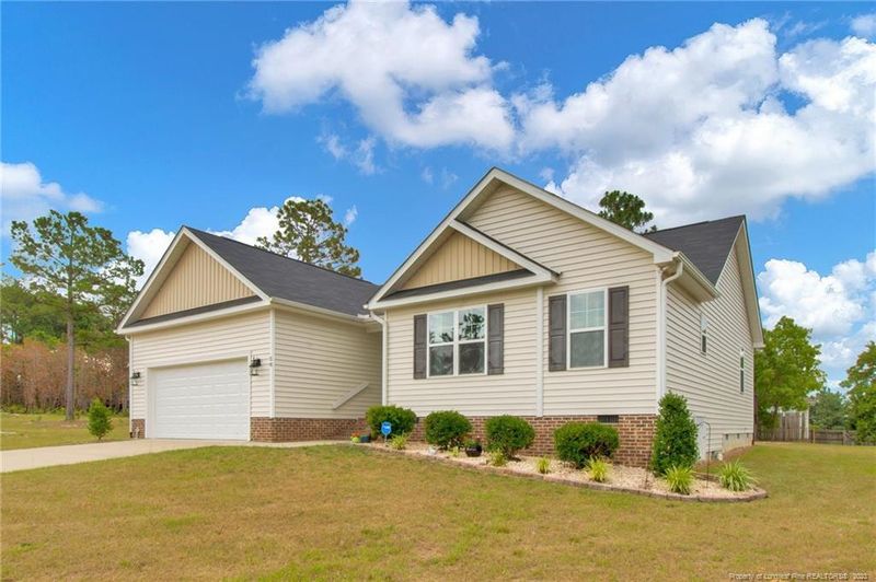 28 Belmont Ct, Lillington, NC 27546
