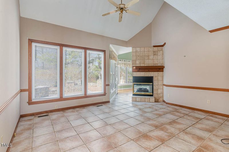 28 Bluegrass Ct, Angier, NC 27501