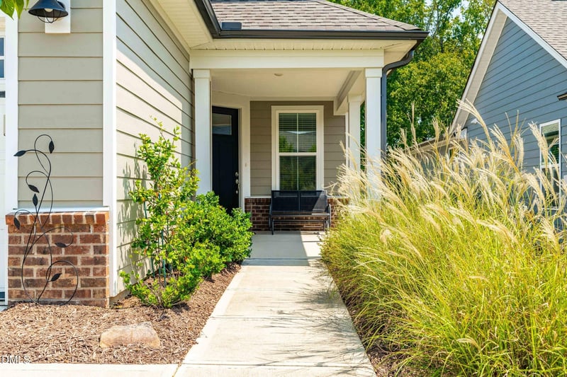 28 N Brookhollow Way, Clayton, NC 27520