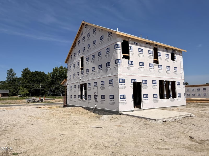 28 Coulter Ct, Selma, NC 27576