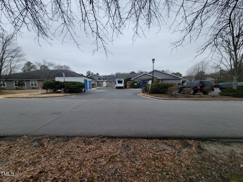 28 W Edgerton St, Smithfield, NC 27577