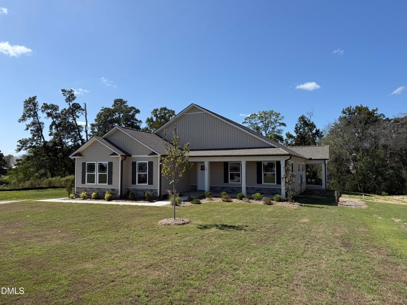 28 Hagood St, Smithfield, NC 27577
