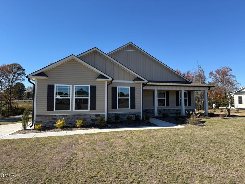 28 Hagood St, Smithfield, NC 27577