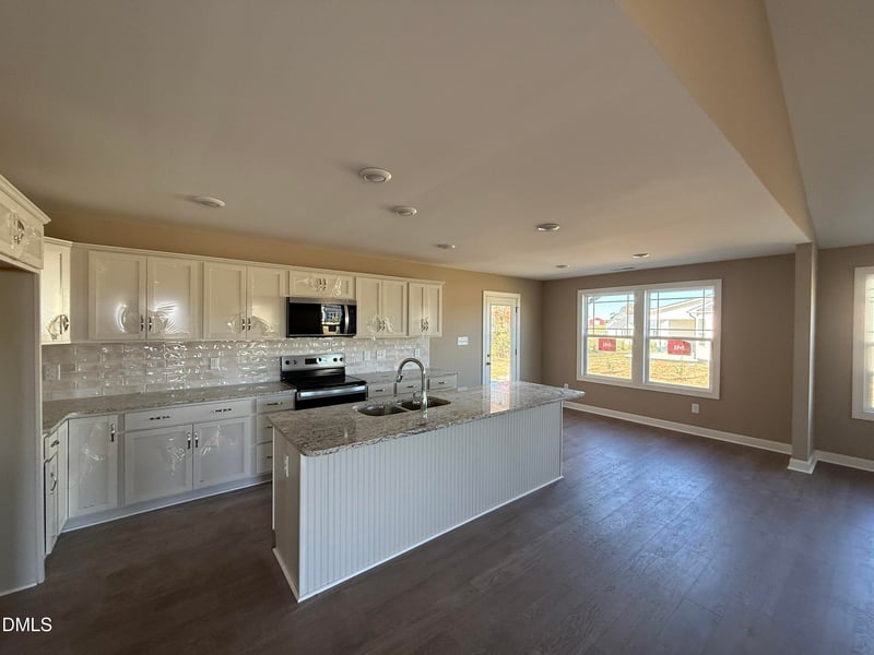 28 Hagood St, Smithfield, NC 27577