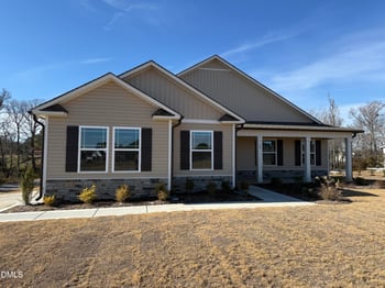 28 Hagood St, Smithfield, NC 27577