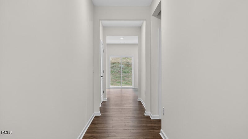 28 Hanging Elm Ln, Fuquay Varina, NC 27526