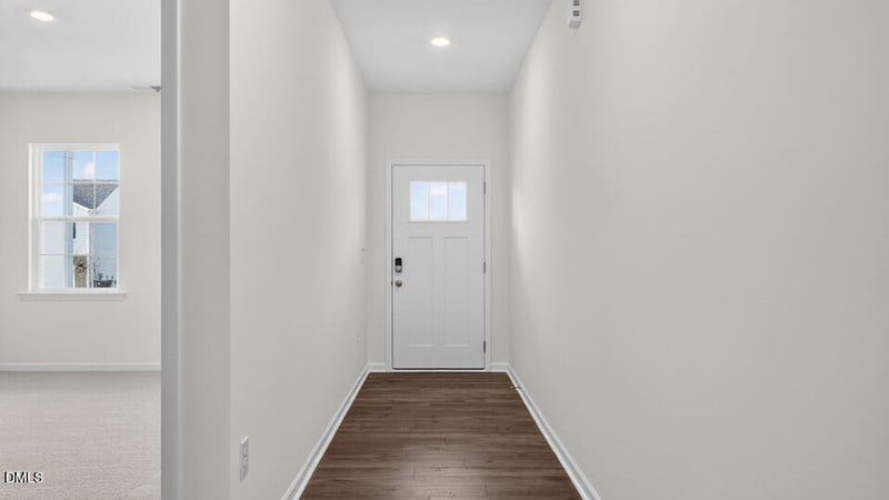 28 Hanging Elm Ln, Fuquay Varina, NC 27526