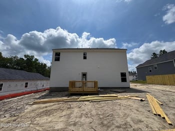 28 Horse Trot Ln, Sanford, NC 27332