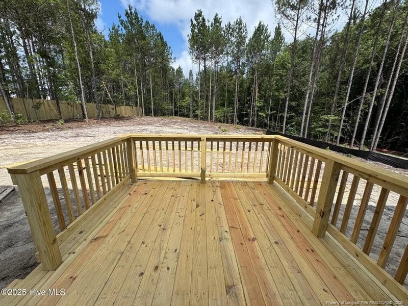 28 Horse Trot Ln, Sanford, NC 27332