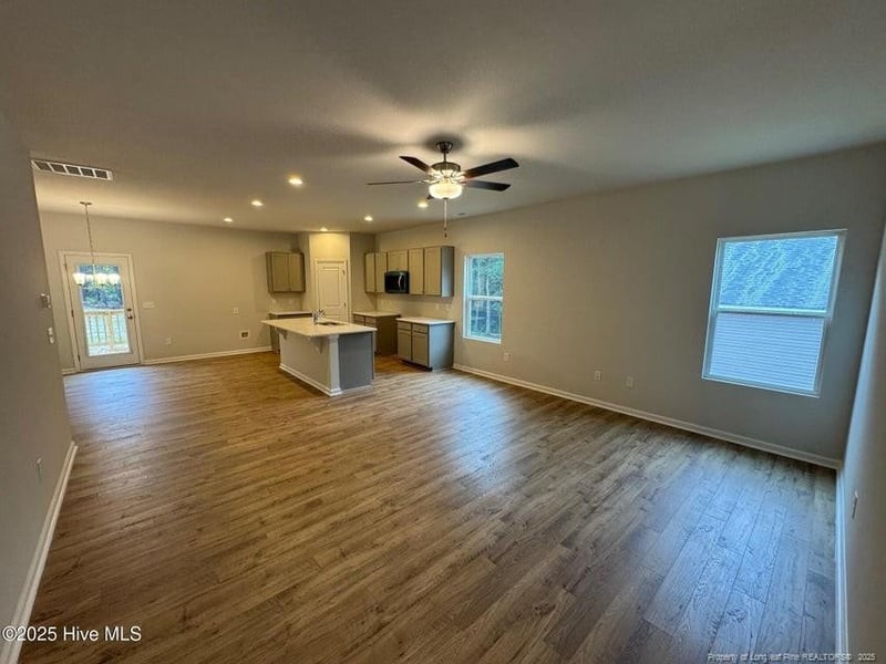 28 Horse Trot Ln, Sanford, NC 27332