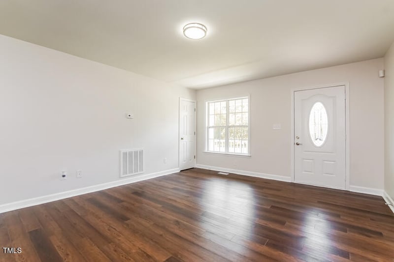 28 Jc Dr, Selma, NC 27576