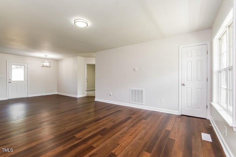 28 Jc Dr, Selma, NC 27576