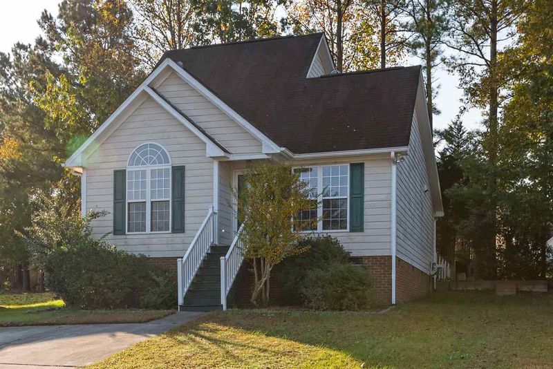 28 Jenee Ln, Durham, NC 27703