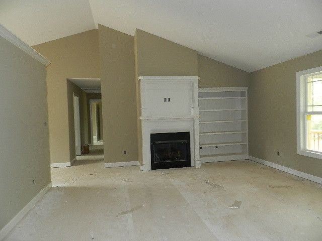 28 Lawson Ct, Smithfield, NC 27577