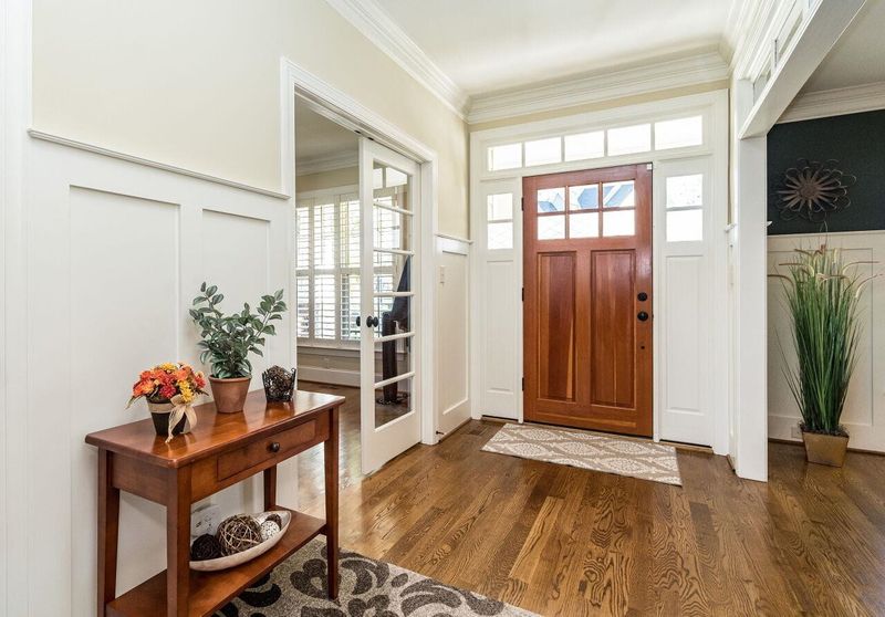 28 Middlecrest Way, Clayton, NC 27527
