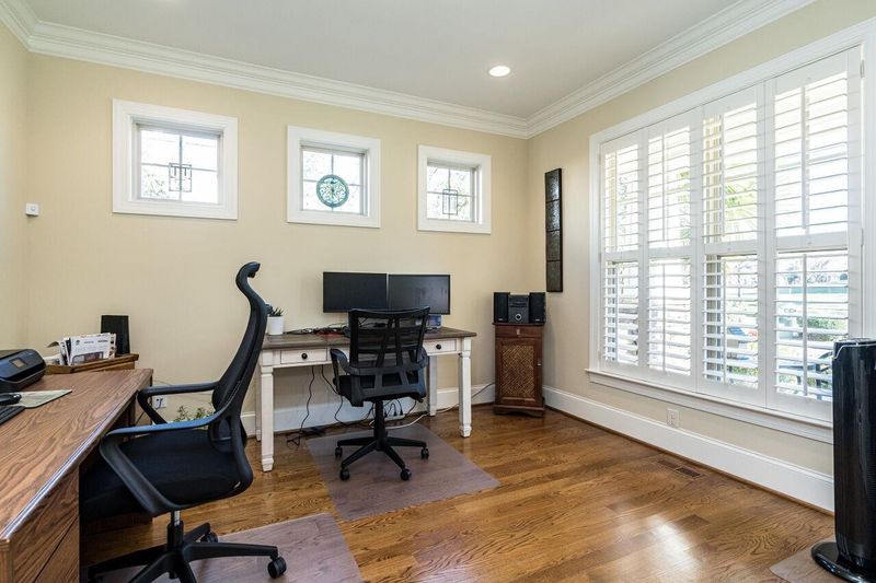 28 Middlecrest Way, Clayton, NC 27527