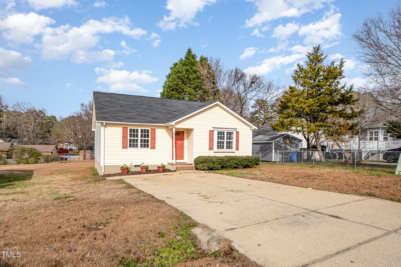28 Park Place Street St, Angier, NC 27501