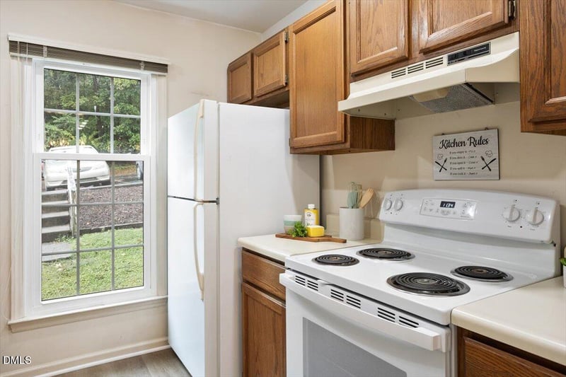 28 Prestwick Pl, Durham, NC 27705