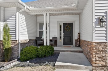 28 Rock Oak Ct, Clayton, NC 27527