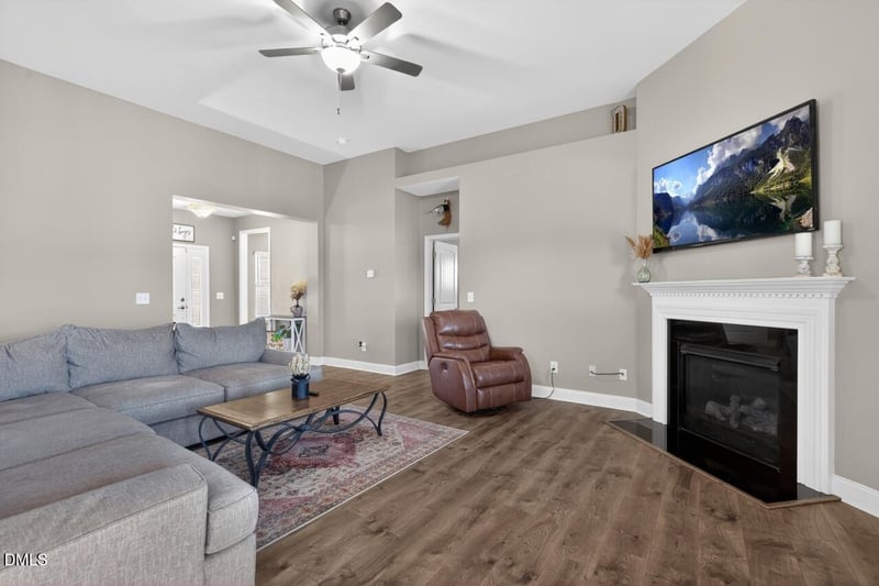 28 Rock Oak Ct, Clayton, NC 27527