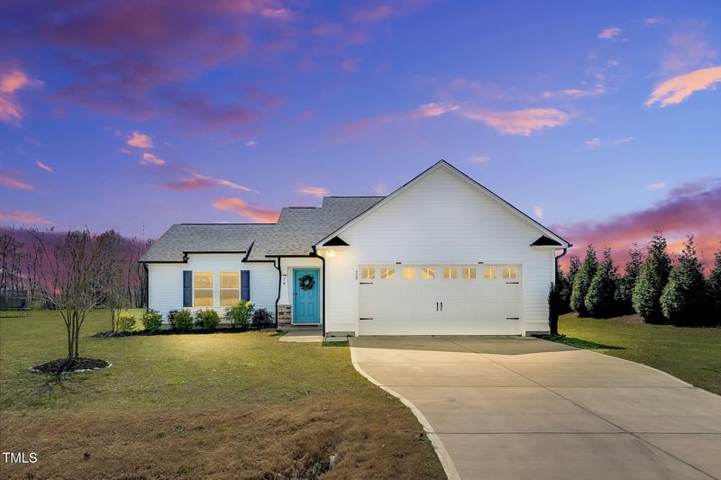 28 Sandcastle Ln, Four Oaks, NC 27524