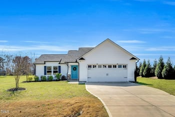 28 Sandcastle Ln, Four Oaks, NC 27524