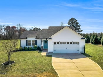 28 Sandcastle Ln, Four Oaks, NC 27524