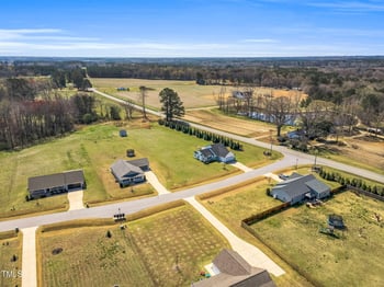 28 Sandcastle Ln, Four Oaks, NC 27524