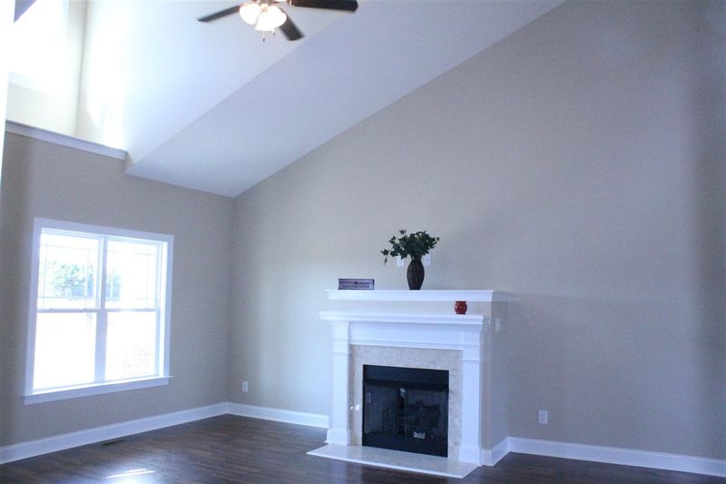 28 Silver Tee Ct, Selma, NC 27576