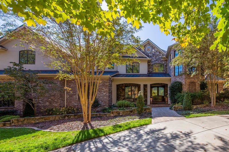28 Whitley Dr, Chapel Hill, NC 27517