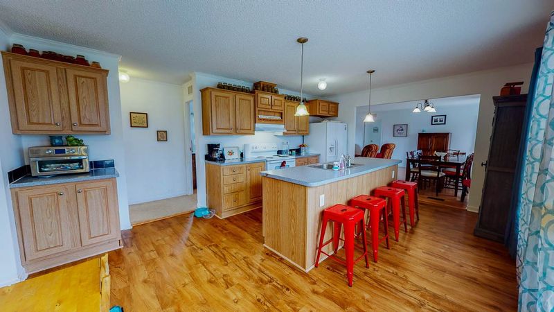 28 Yellington Ln, Roxboro, NC 27574