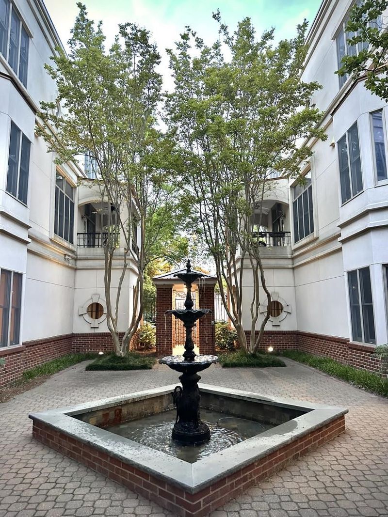 280 E Davie St #1, Raleigh, NC 27601